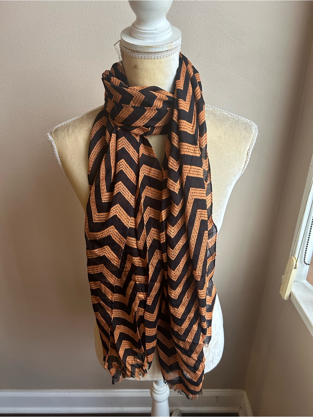 Womens Chevron Black Scarf BOHO New 5001-3102